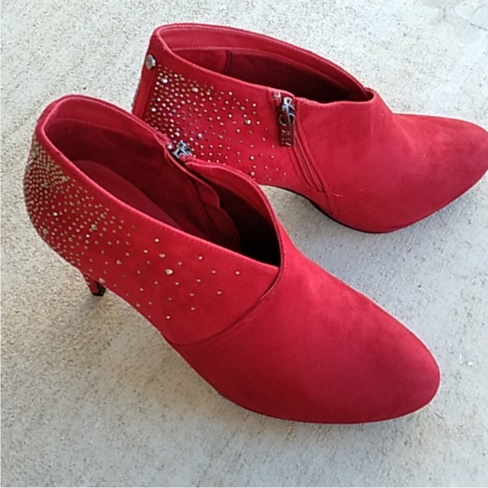 π5 for $10π Jones New York Red Suede Studded Ankle Booties - Picture 8 of 12